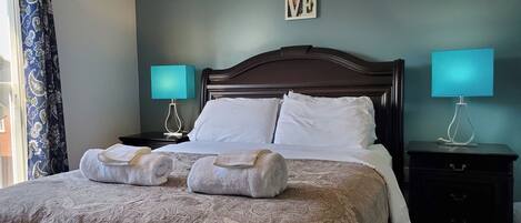 3 Schlafzimmer, Bügeleisen/Bügelbrett, WLAN, Bettwäsche