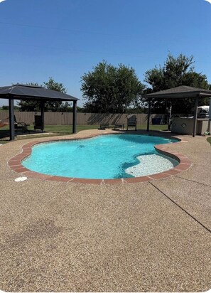 Udendørs pool