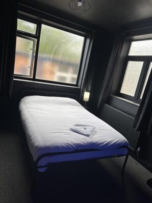 Chambre Standard double | Accès au Wi-Fi (inclus)
