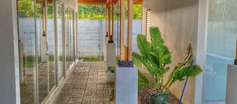 Beautiful house in Esterillos Este