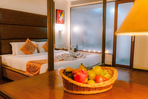 프리미엄룸 | 객실 내 금고, 책상, 노트북 작업 공간, 다리미/다리미판