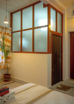 3 bedrooms, WiFi, bed sheets - 3-bedroom house with Arial City View in Jaisalmer Fort with AC, WiFi (Jaisalmer)