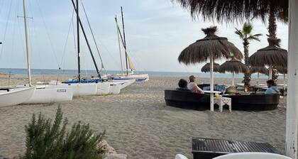 Sotogrande - 10 walking steps away from the beach, Beautiful apartment 2Bed&2Bat