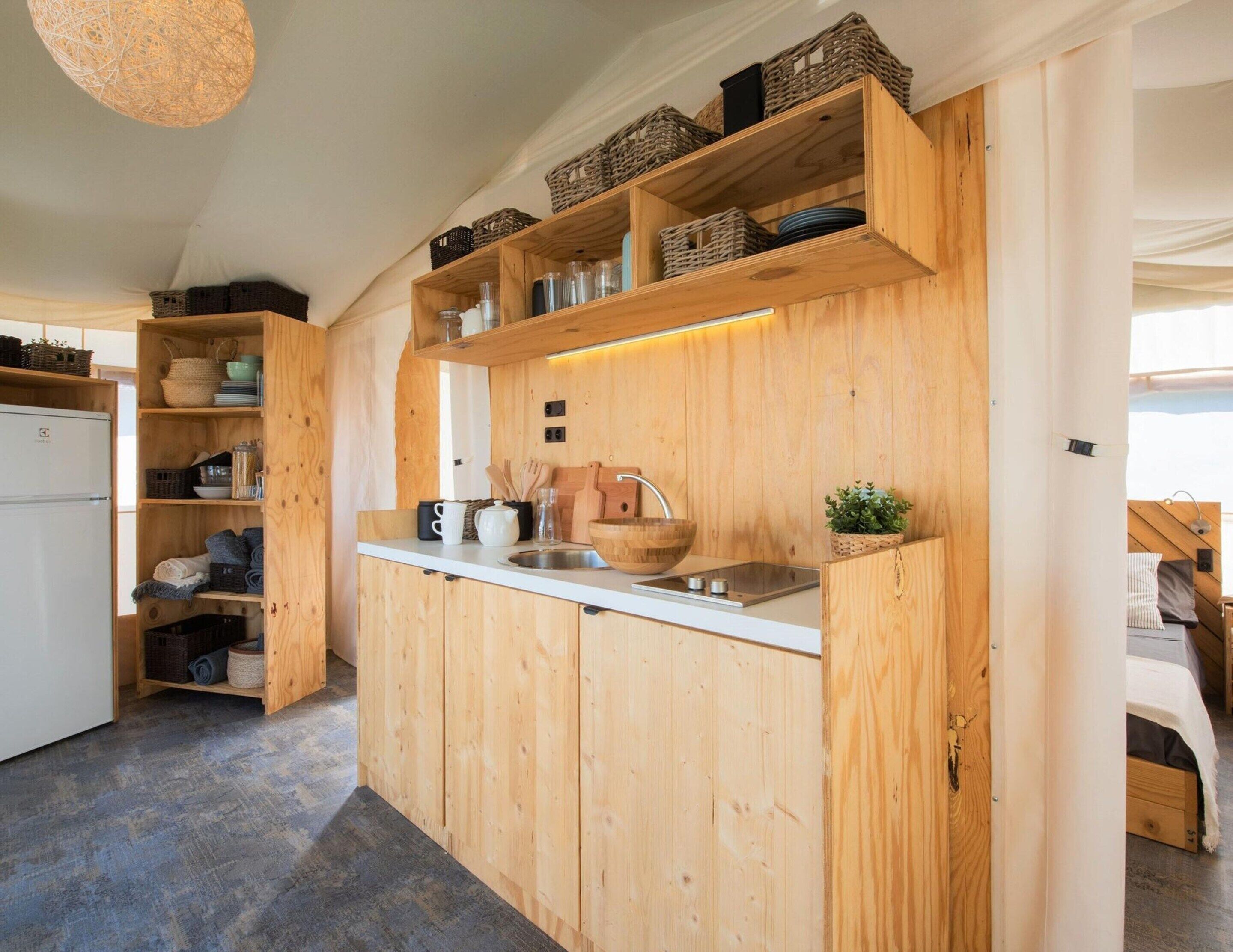 Tent | Private kitchen