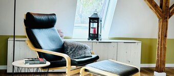 Spacious attic studio "Silberberg" new with AIR CONDITIONING, in the heart of Schneeberg