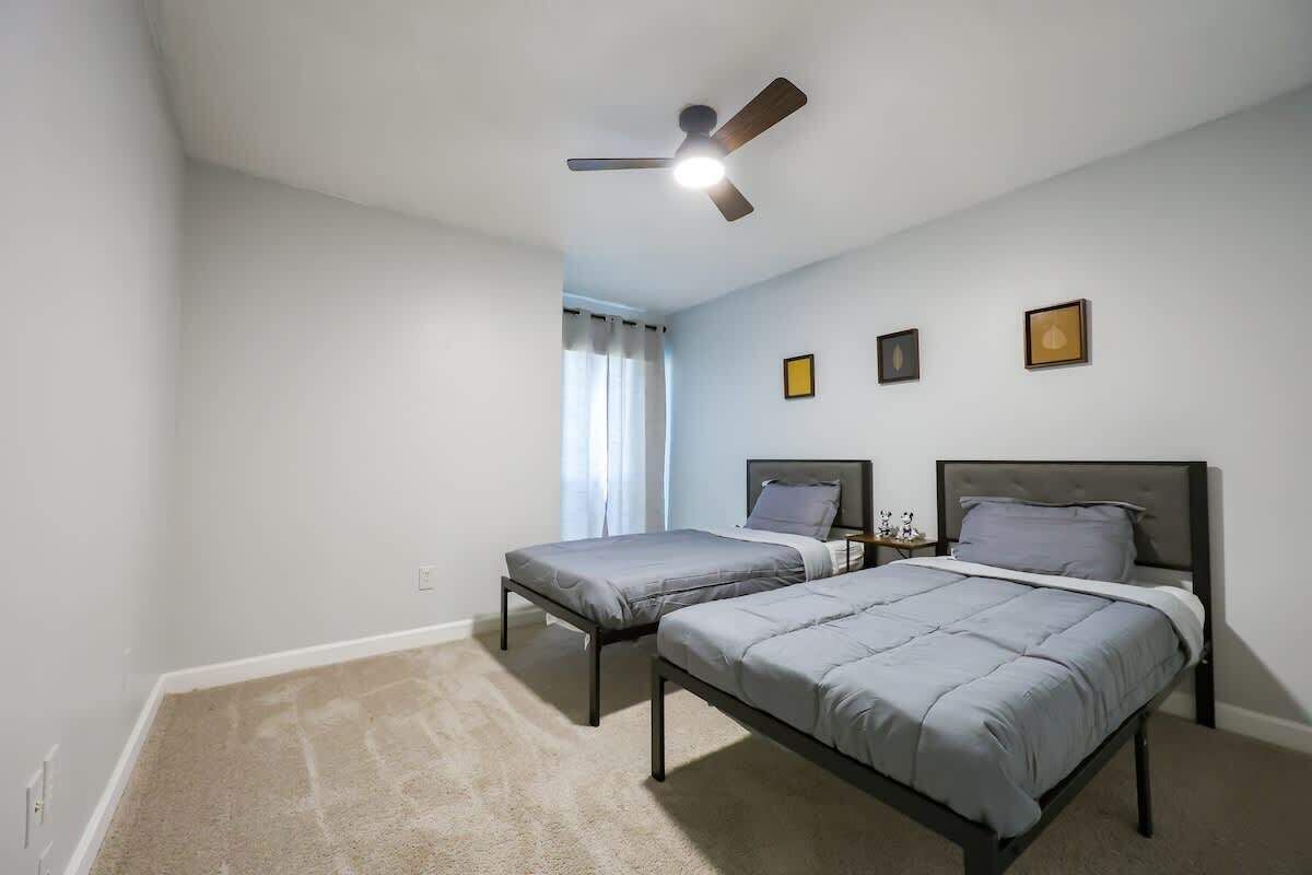 3 bedrooms, free WiFi, bed sheets