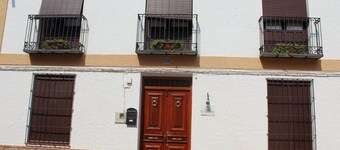 Rural House El Jabalon