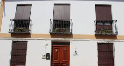 Rural House El Jabalon