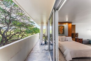1 bedroom, in-room safe, iron/ironing board, free WiFi