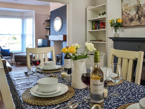 2 bedroom accommodation in Hornsea