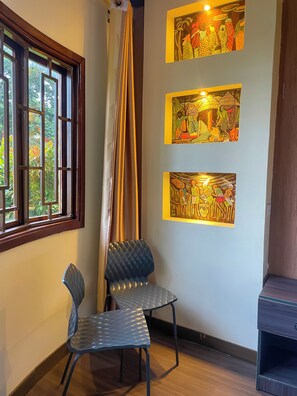 Egyptian cotton sheets, premium bedding, Select Comfort beds, minibar - De Rain Eco Beach Resort (Entebbe)