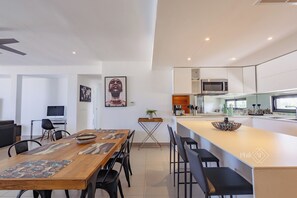 Dining -  Luxury Penthouse with Private Rooftop Directly on Beach, Best Location, pool! (Simpson Bay)