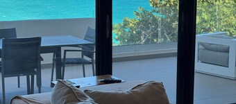  Luxury Penthouse with Private Rooftop Directly on Beach, Best Location, pool!