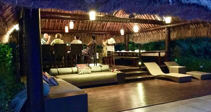 Nai Kawakawa 5 Star Beach Front Complex
Musket Cove Malolo Lailai Island, Fiji