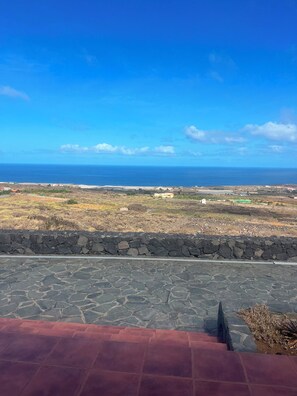 Property grounds - Los Morales - Terrace of Dreams, El Hierro (Frontera)