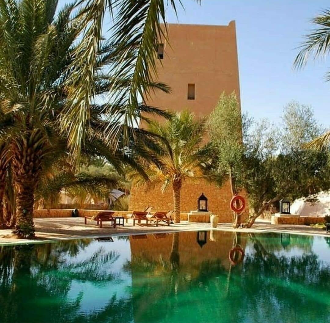 Kolam renang outdoor