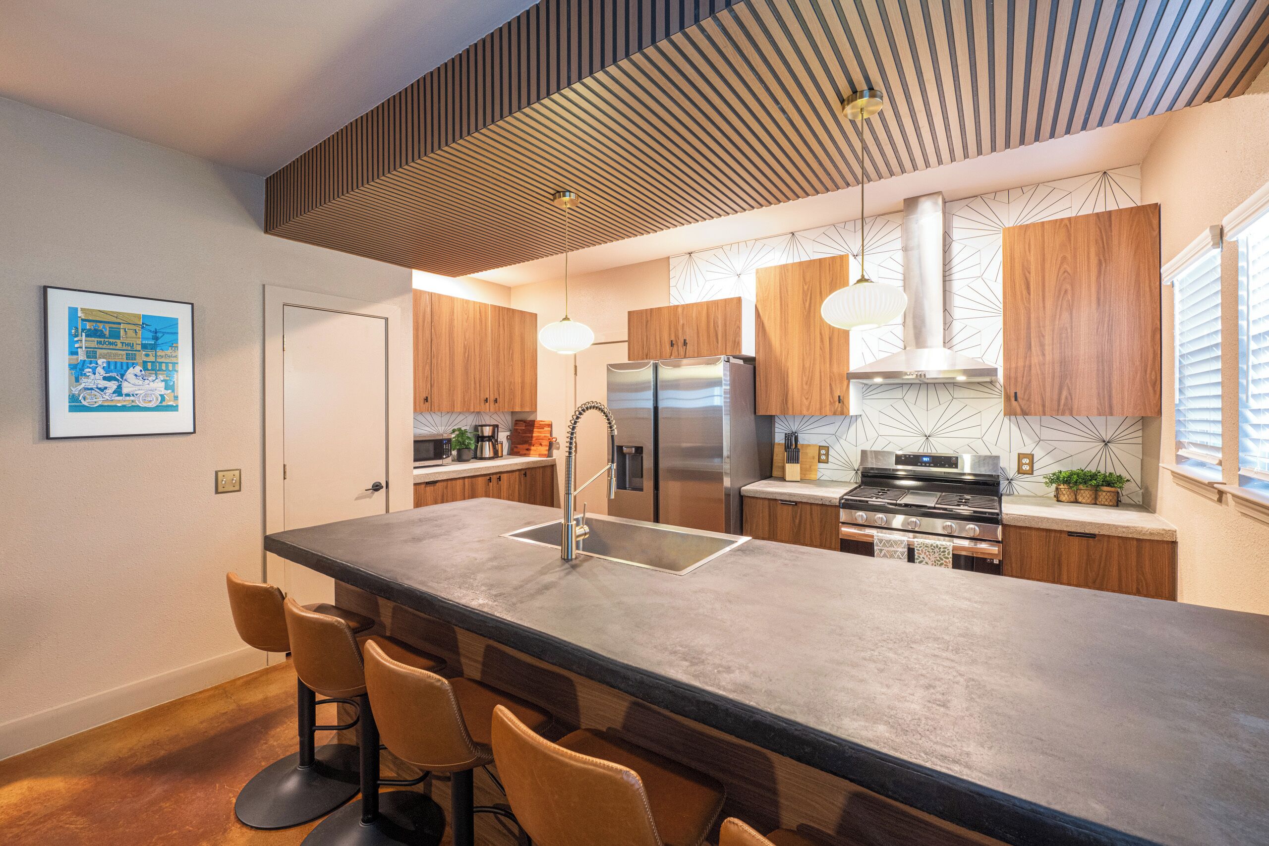 冰箱、微波炉、烤箱、炉灶