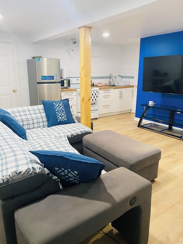 Cozy 2 bedrooms house