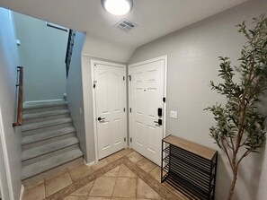 Interior - Peaceful Gilbert Townhome (Gilbert)