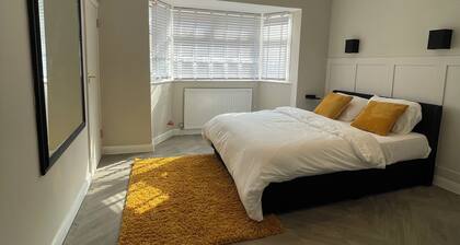 Lovely Premium Chatham Home