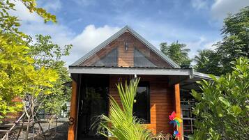 Basic Cottage | 1 bedroom, free WiFi