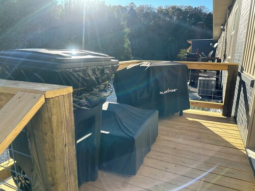 CLEARFORK CREEK LODGING & RV CAMPGROUND#4