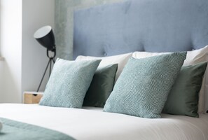 2 bedrooms, desk, iron/ironing board, free WiFi - SANTO ILDEFONSO RICAHOUSES (Oporto)