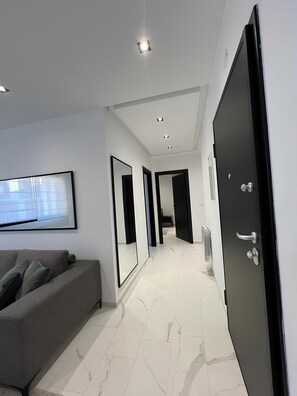 Interior - Harmony Haven II : Apartment with Pool & Gym (Tunis)