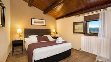 6 camere, ferro/asse da stiro, Wi-Fi gratuito, lenzuola