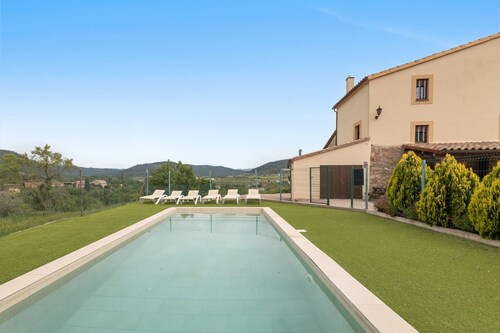 Country House 'Cal Miró' with Mountain View, Wi-Fi