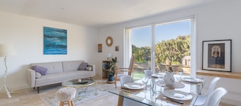 La Bastidonne: Peaceful Retreat with Private Pool in the Heart of the Luberon
