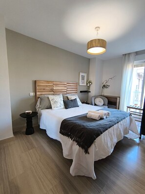 3 Schlafzimmer, Bügeleisen/Bügelbrett, kostenloses WLAN, Bettwäsche