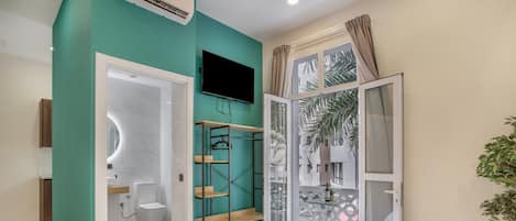 1 bedroom, iron/ironing board, free WiFi, bed sheets