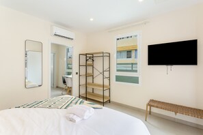 1 chambre, fer et planche à repasser, accès au Wi-Fi (inclus)