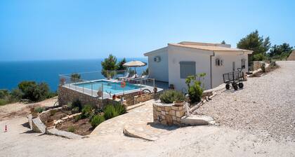 Villa 'Areti' avec vue sur la mer, Wi-Fi et climatisation