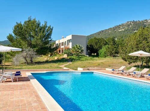 Villa 'Can Roca' with Sea View, Wi-Fi and Air Conditioning