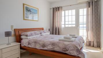 2 Schlafzimmer, Bügeleisen/Bügelbrett, kostenloses WLAN, Bettwäsche