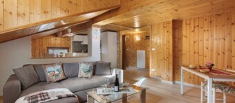 Apartment 'La Casa Vacanze Portigliatti' with Mountain View, Private Terrace and Wi-Fi