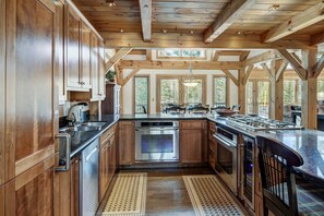 Fridge, microwave, oven, stovetop - Aspen Glade Chalet | Luxury Estate on Acre+, minutes to Breck Slopes. (Breckenridge)