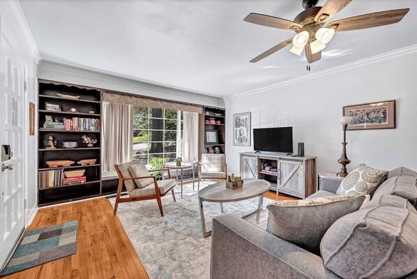 TV connectée, espaces bureaux