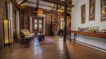Suite Lodge | Living area