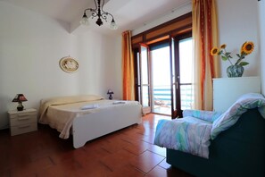 2 camere, ferro/asse da stiro, Wi-Fi gratuito, lenzuola