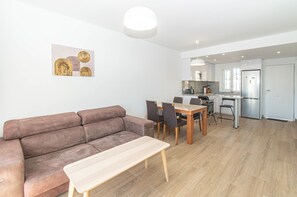 Living area - Casablanca 5. Apartment with pool views. (Fuengirola)