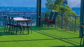 Luxury Villa, Garden View | Terrace/patio