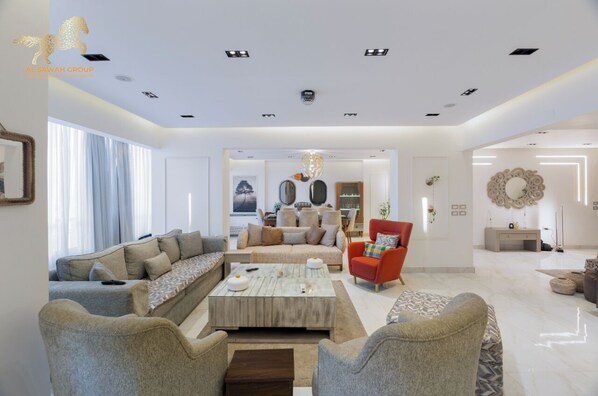 Interior - Charming 3-bedroom duplex with Nile view ,AC and WiFi in fabulous Giza (sheikh zayed)