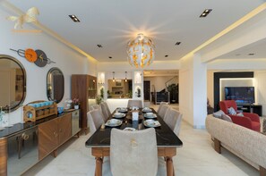 Dining - Charming 3-bedroom duplex with Nile view ,AC and WiFi in fabulous Giza (sheikh zayed)