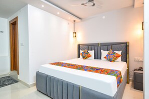 Kamar Deluks | Seprai katun Mesir, seprai premium, brankas, dan setrika/meja setrika