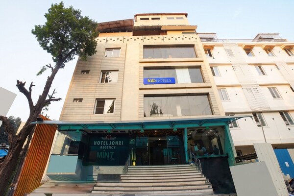Fabhotel Johri Regency, Malviya Nagar - Bhopal