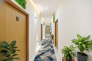 Lobby - FabHotel Kavya Inn (Faridabad)