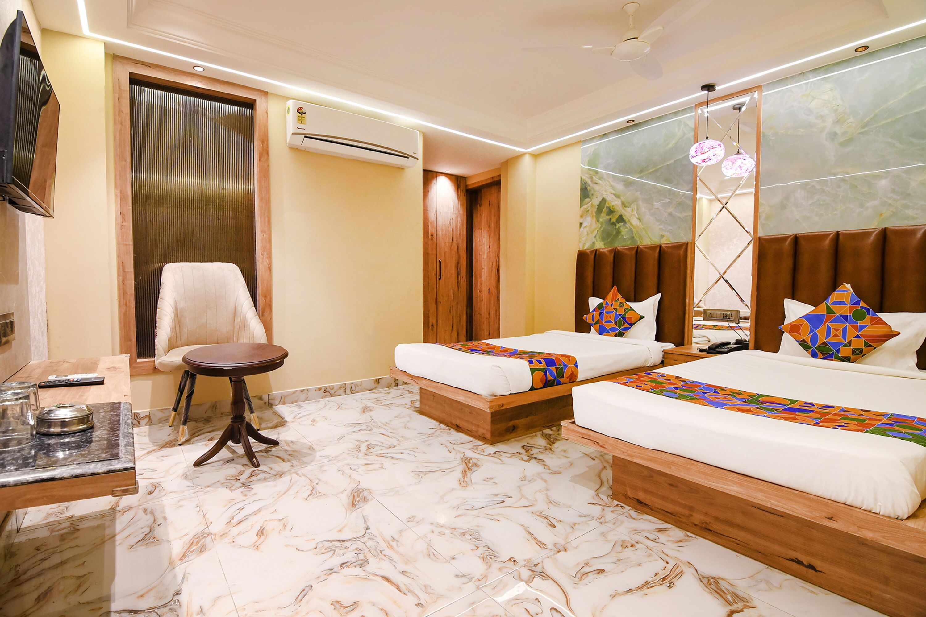 Egyptian cotton sheets, premium bedding, in-room safe, soundproofing